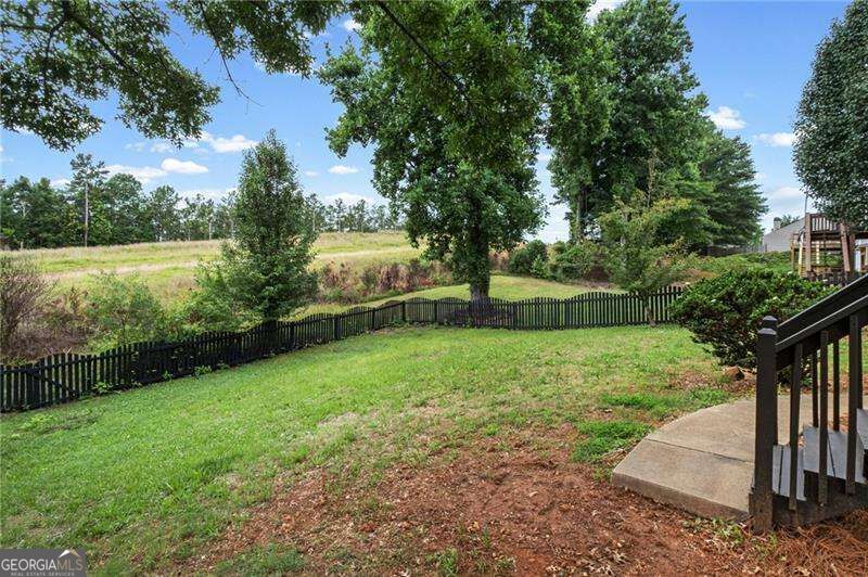 5077 Newpark Drive Nw Property Photo 34
