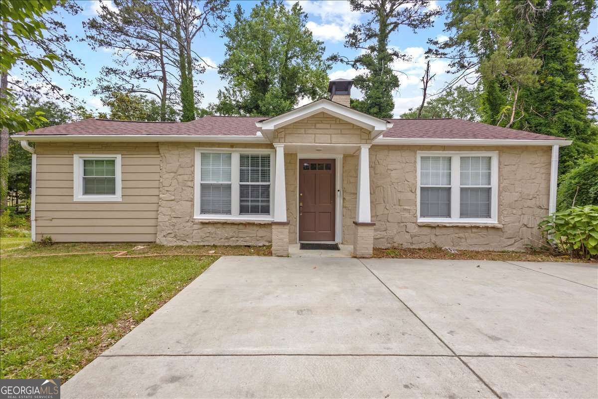 4348 Midway Road Property Photo 1