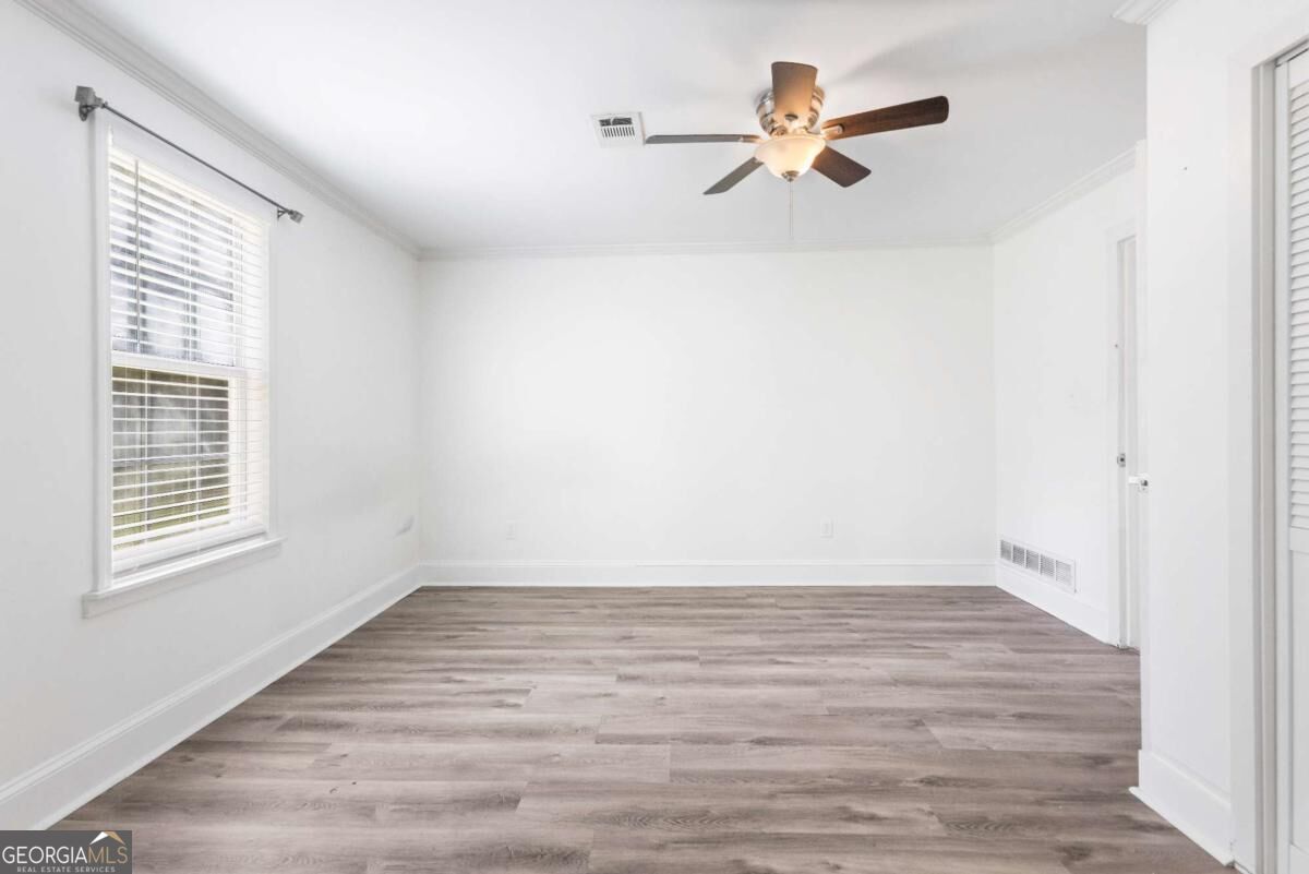 4348 Midway Road Property Photo 13