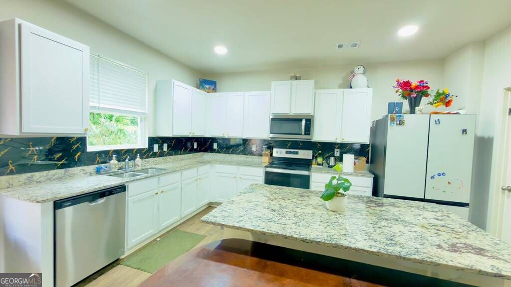 129 Shadwood Place Property Photo 5
