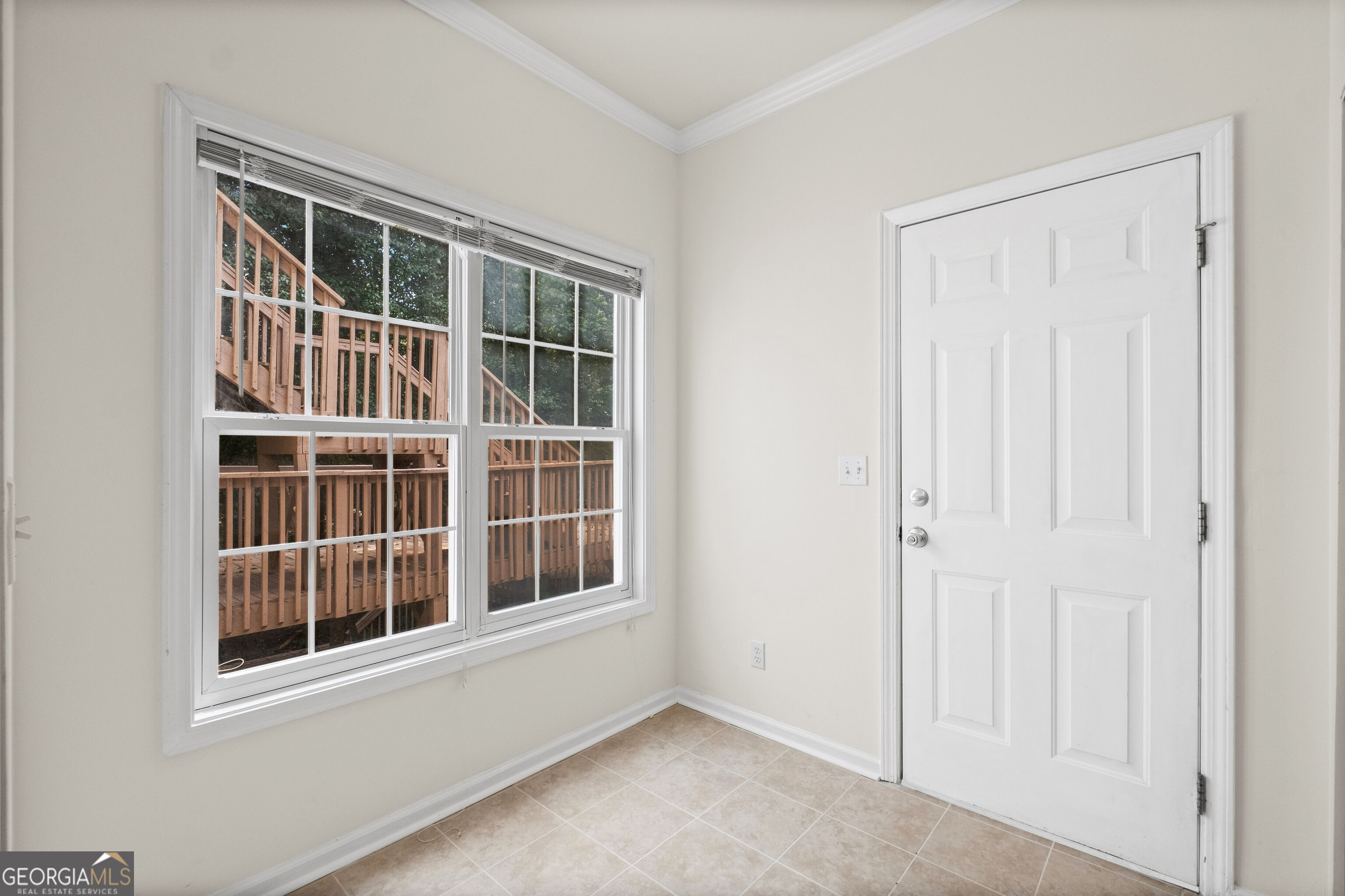 8849 Fairview Bluff Road Property Photo 7