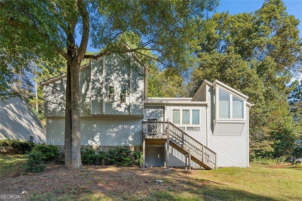 587 Farmbrook Trail Ne Property Photo 1
