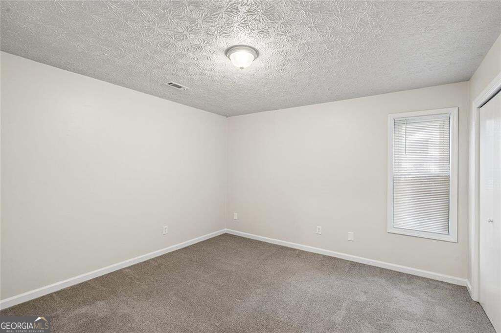 587 Farmbrook Trail Ne Property Photo 12