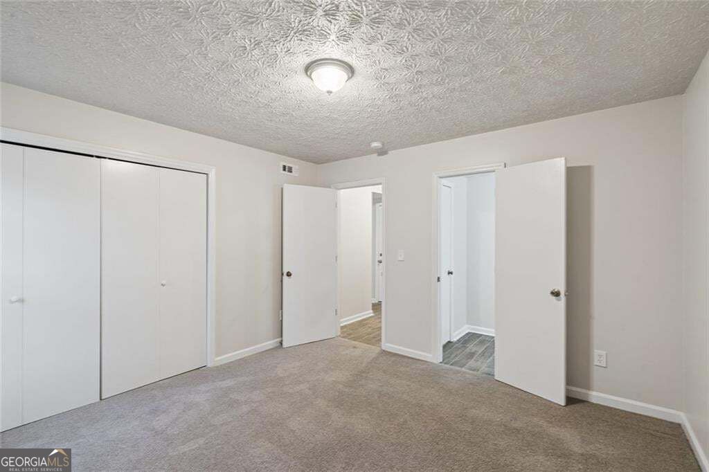 587 Farmbrook Trail Ne Property Photo 13