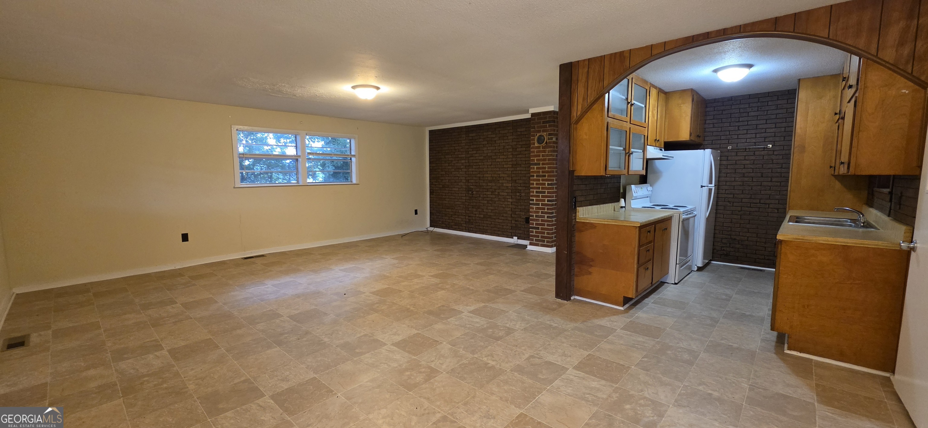 2601 Anderson Highway Property Photo 4