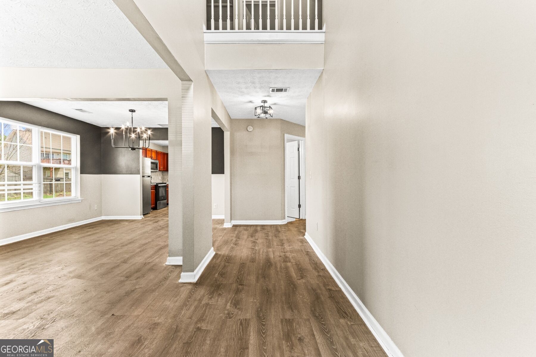 2835 Storybook Court Property Photo 4