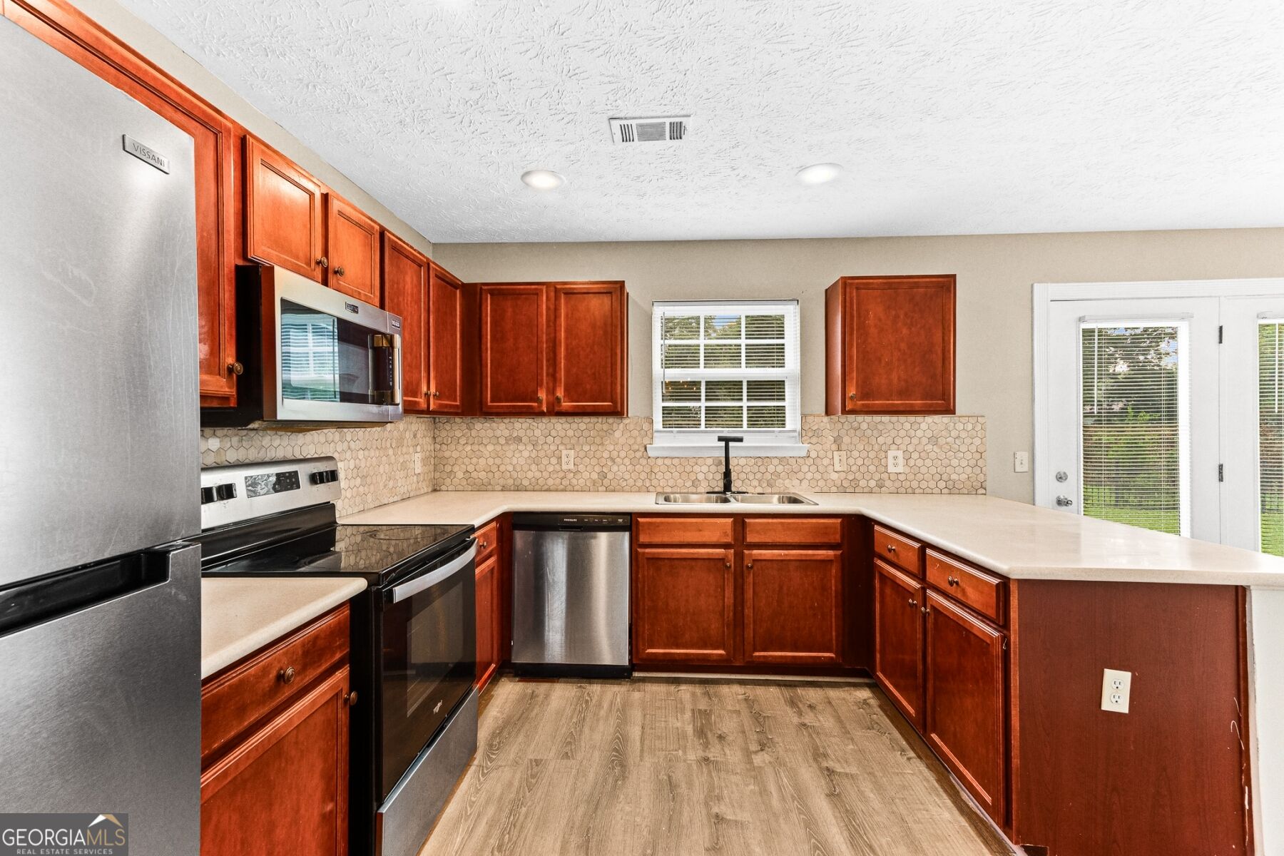 2835 Storybook Court Property Photo 15