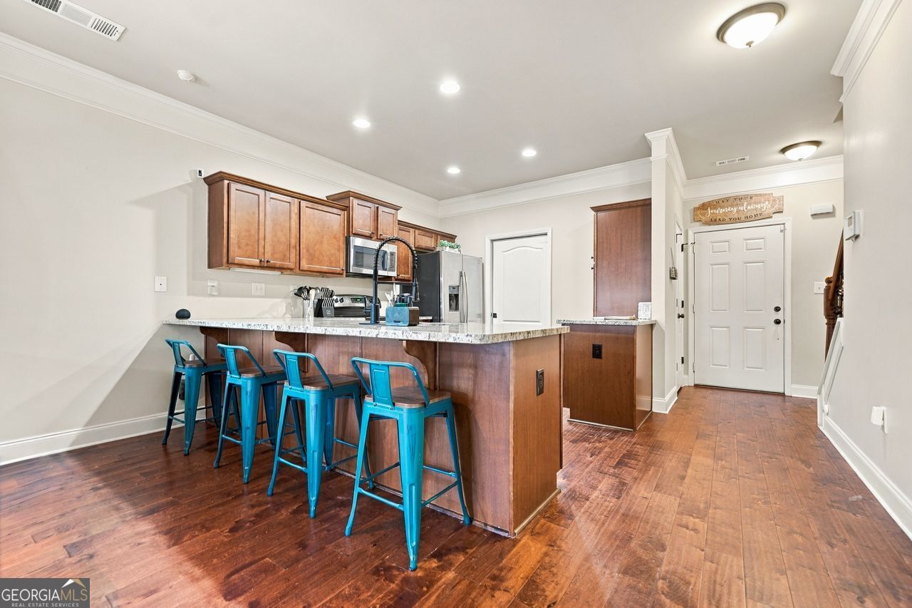 2849 Fox Bridge Court Property Photo 5