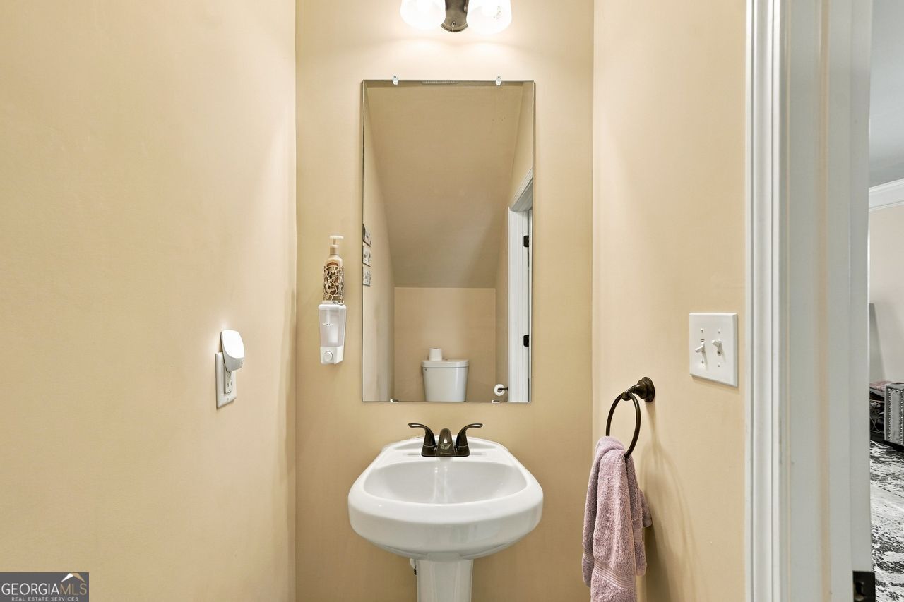 2849 Fox Bridge Court Property Photo 16
