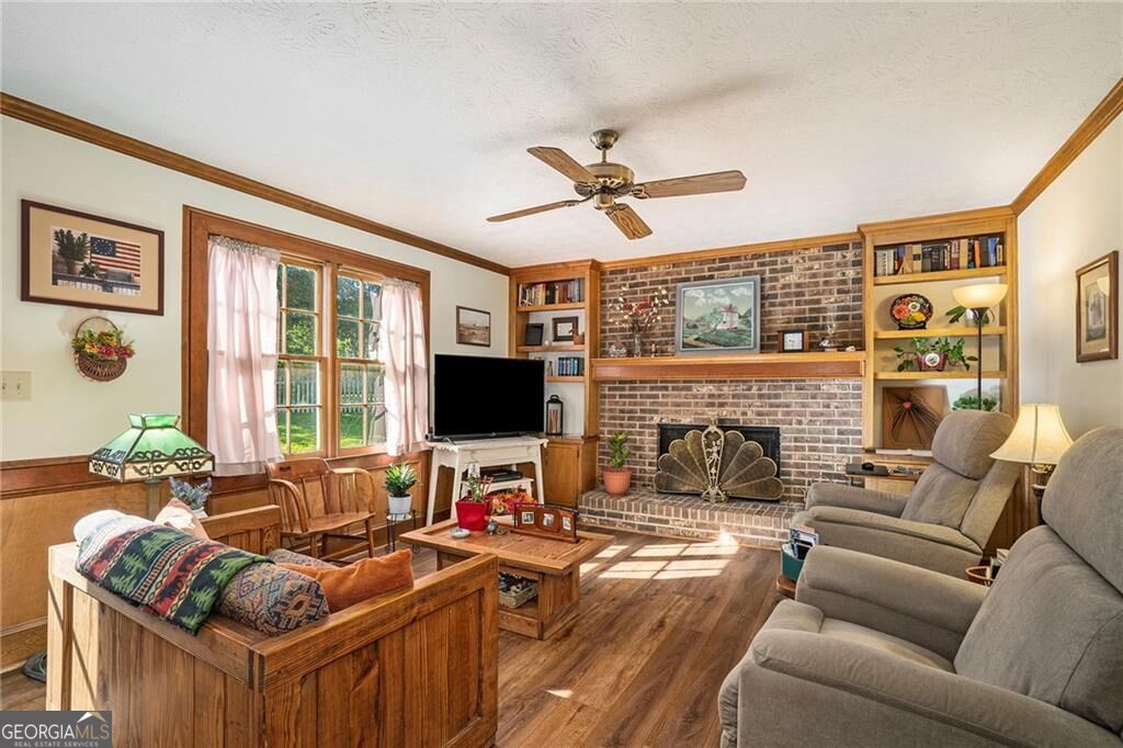 2260 Deer Oaks Trail Property Photo 5