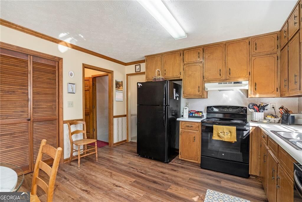2260 Deer Oaks Trail Property Photo 9