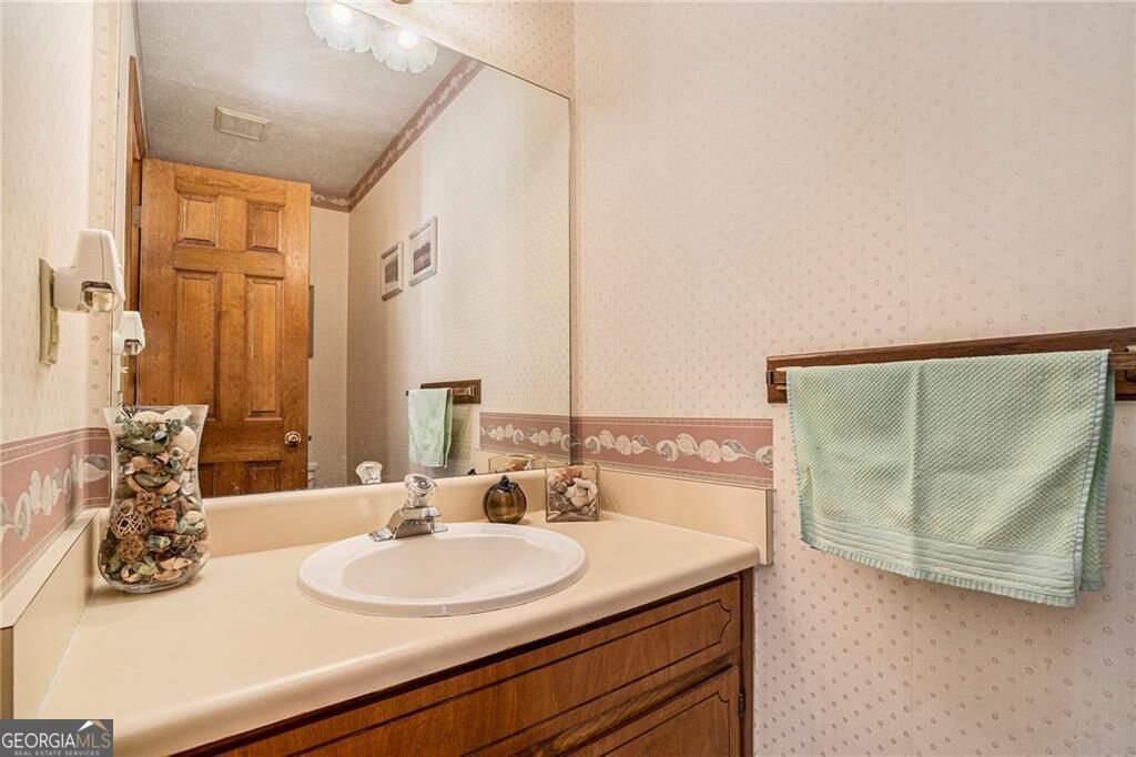2260 Deer Oaks Trail Property Photo 10
