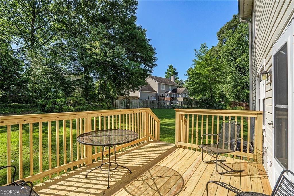 2260 Deer Oaks Trail Property Photo 26