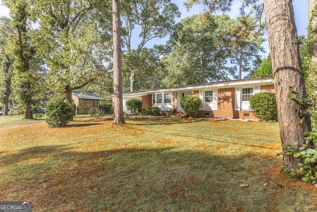 331 Clairmont Drive Property Photo 4