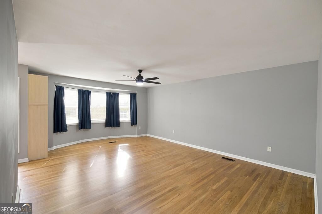 331 Clairmont Drive Property Photo 8