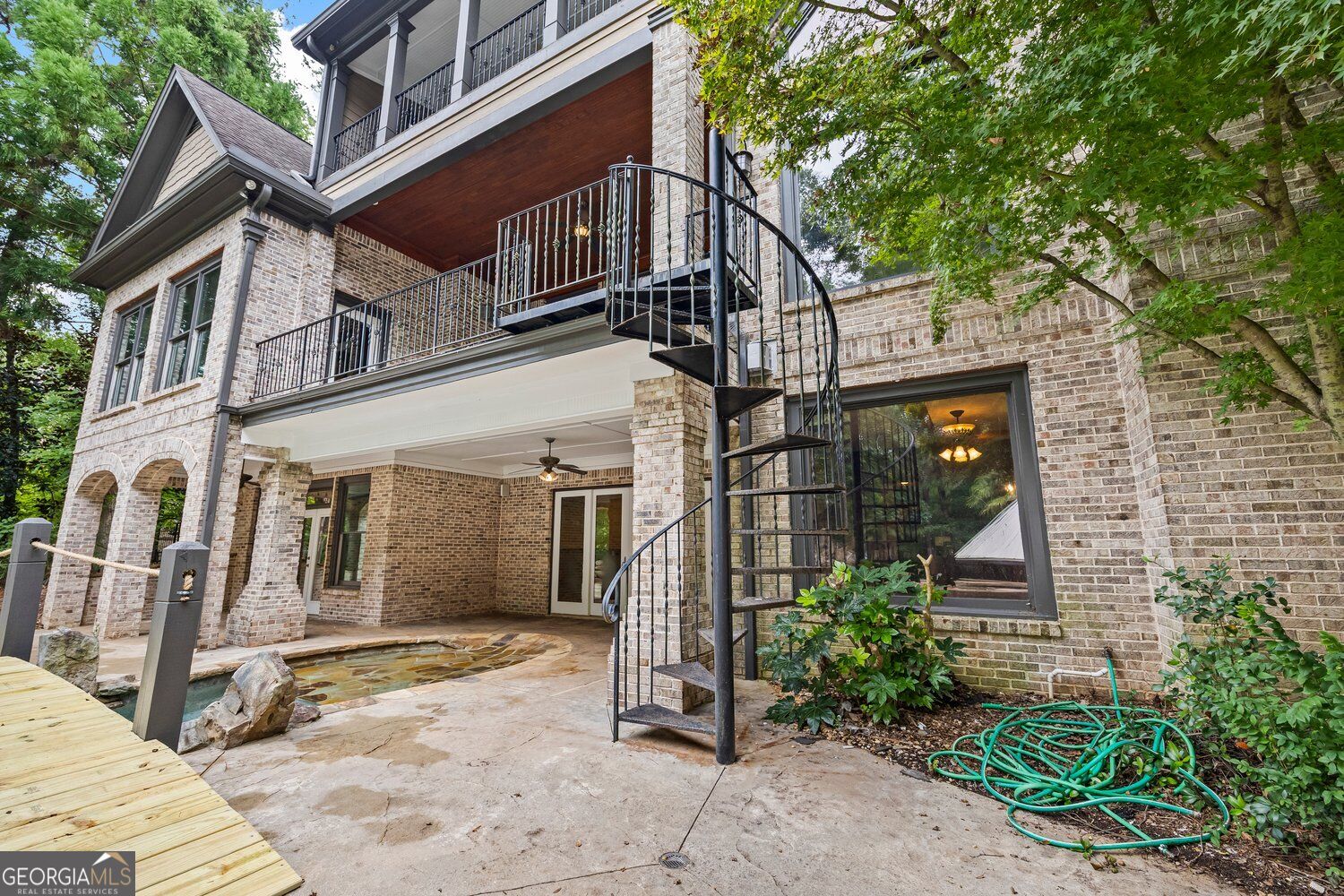 536 St Ives Walk Property Photo 19