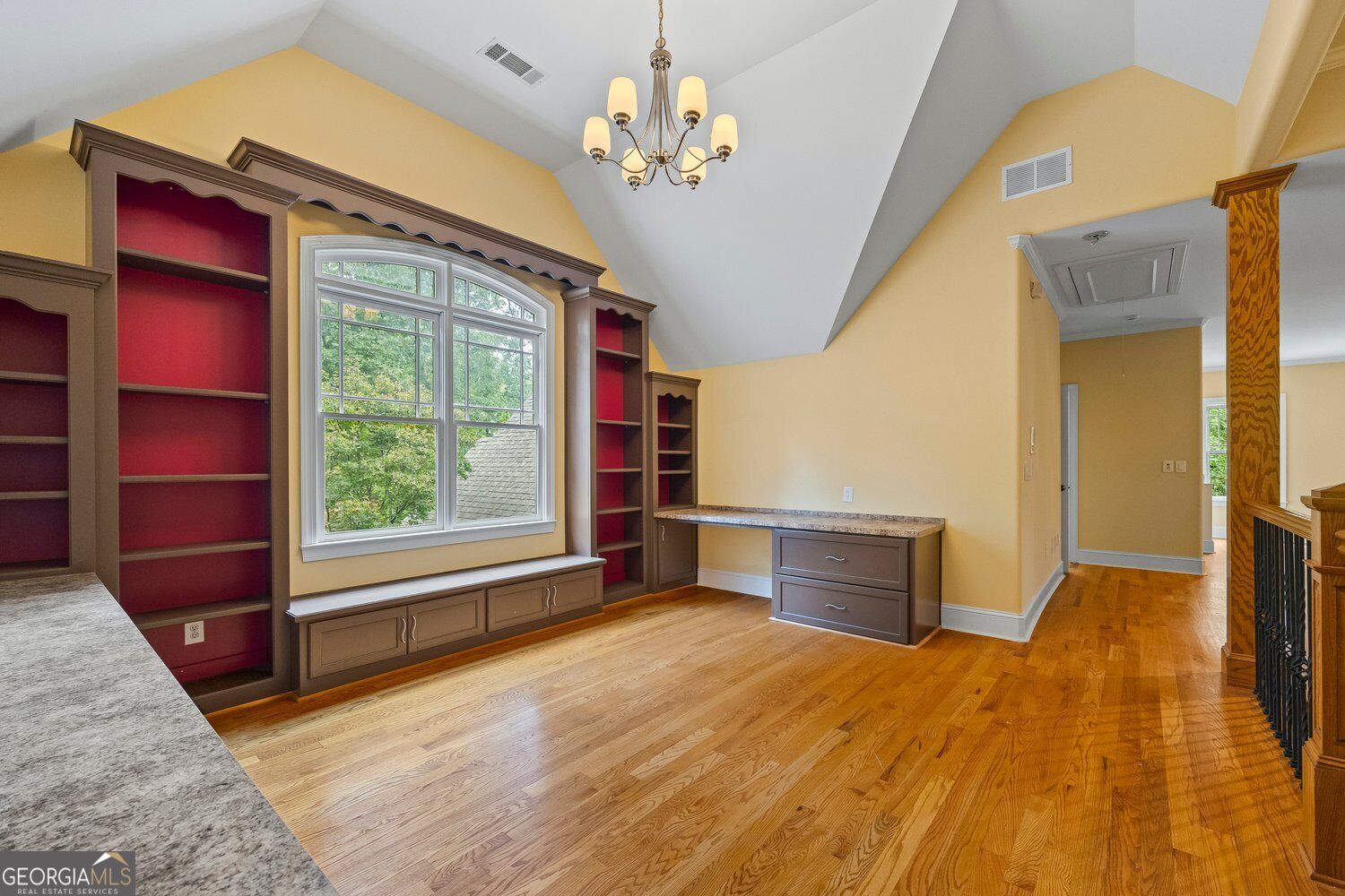 536 St Ives Walk Property Photo 36