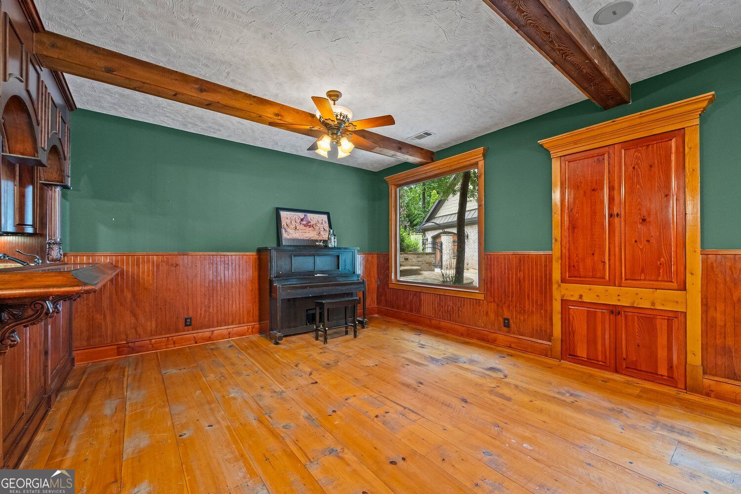 536 St Ives Walk Property Photo 44