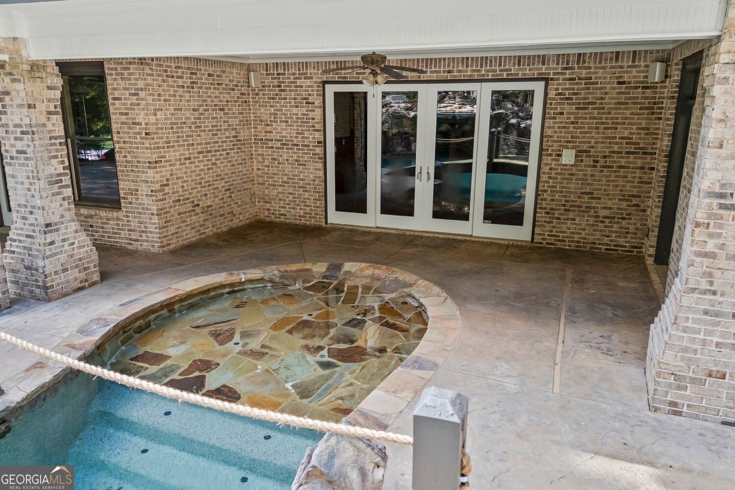 536 St Ives Walk Property Photo 85