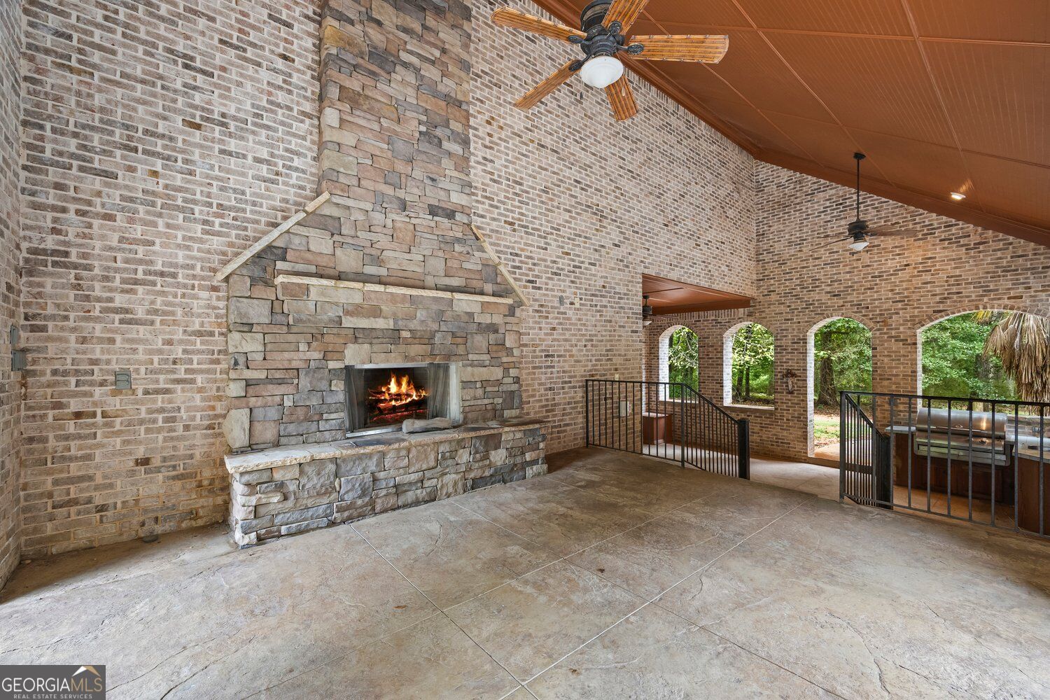 536 St Ives Walk Property Photo 96