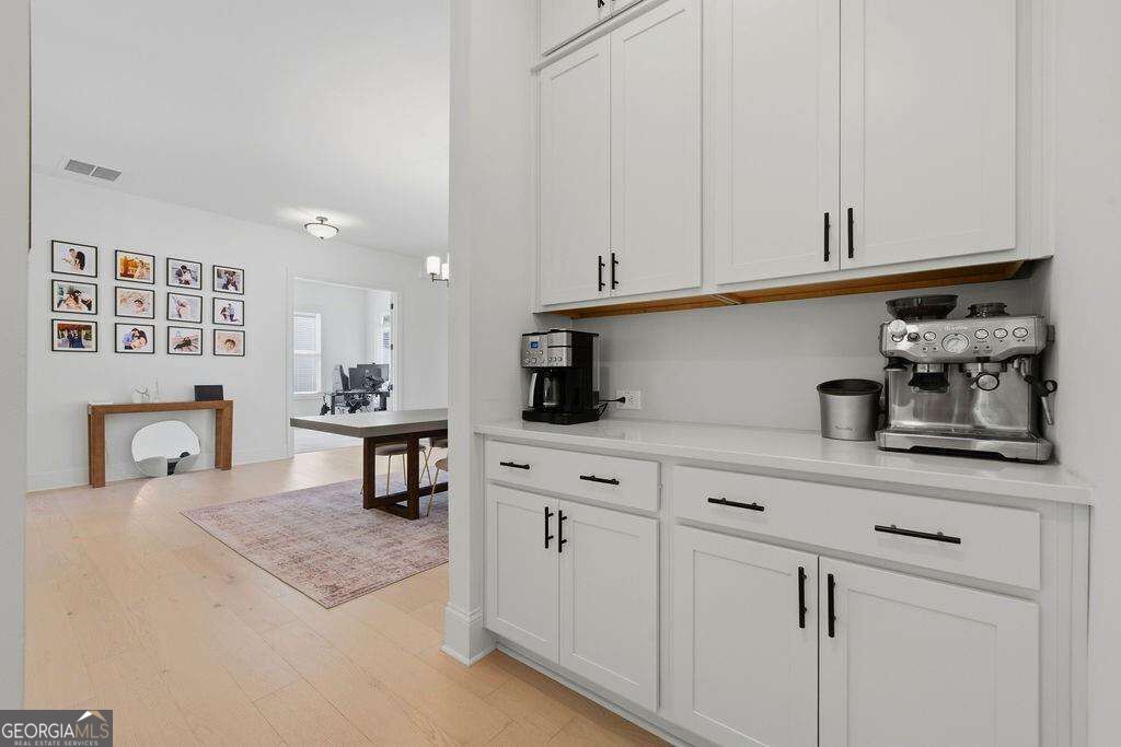 878 Keystone Drive Property Photo 12