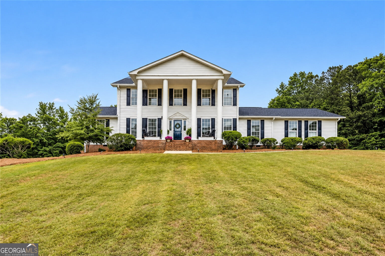 32 Quail Run Property Photo 1