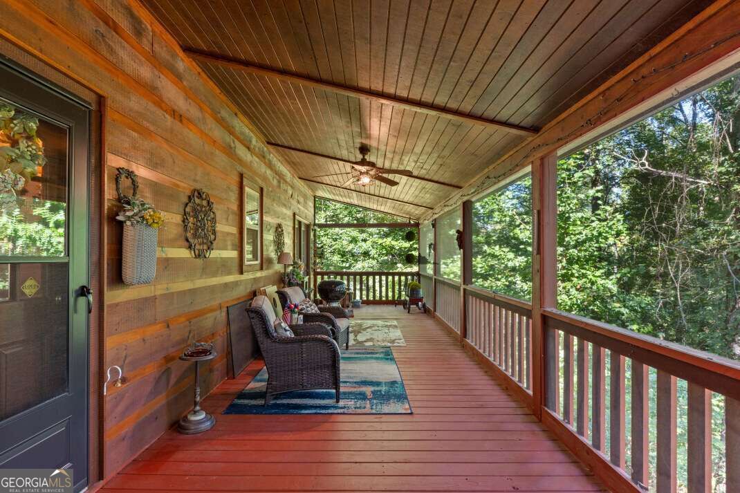 327 Eagles Nest Lane Property Photo 6
