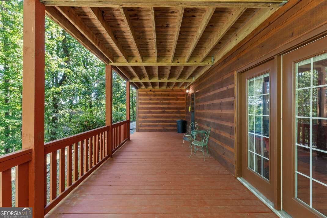 327 Eagles Nest Lane Property Photo 13