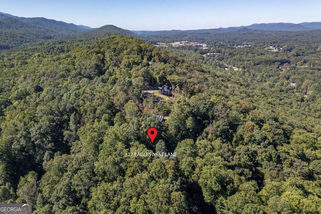 327 Eagles Nest Lane Property Photo 18