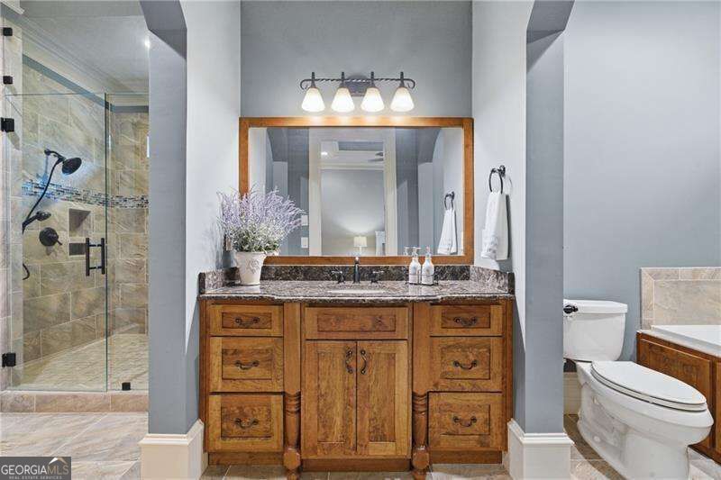 210 Etowah Landing Property Photo 42