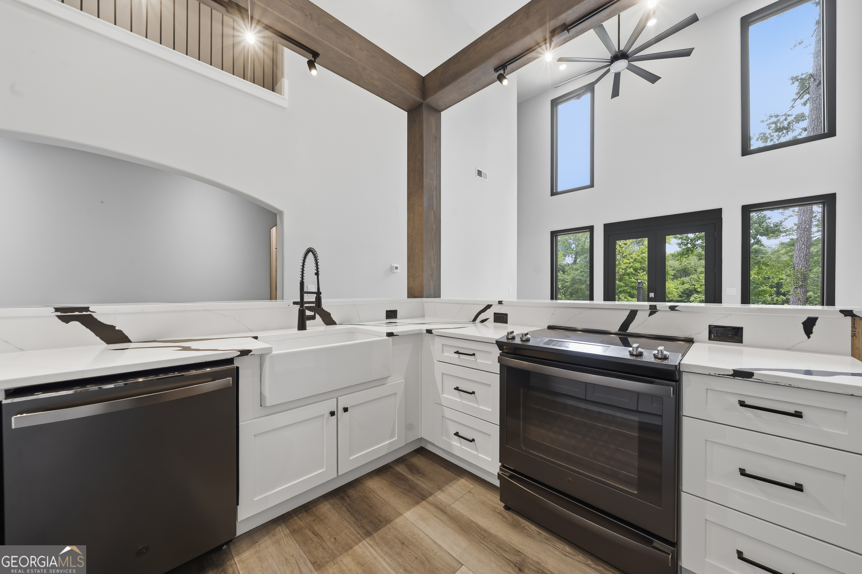 391 Parker Road Property Photo 19