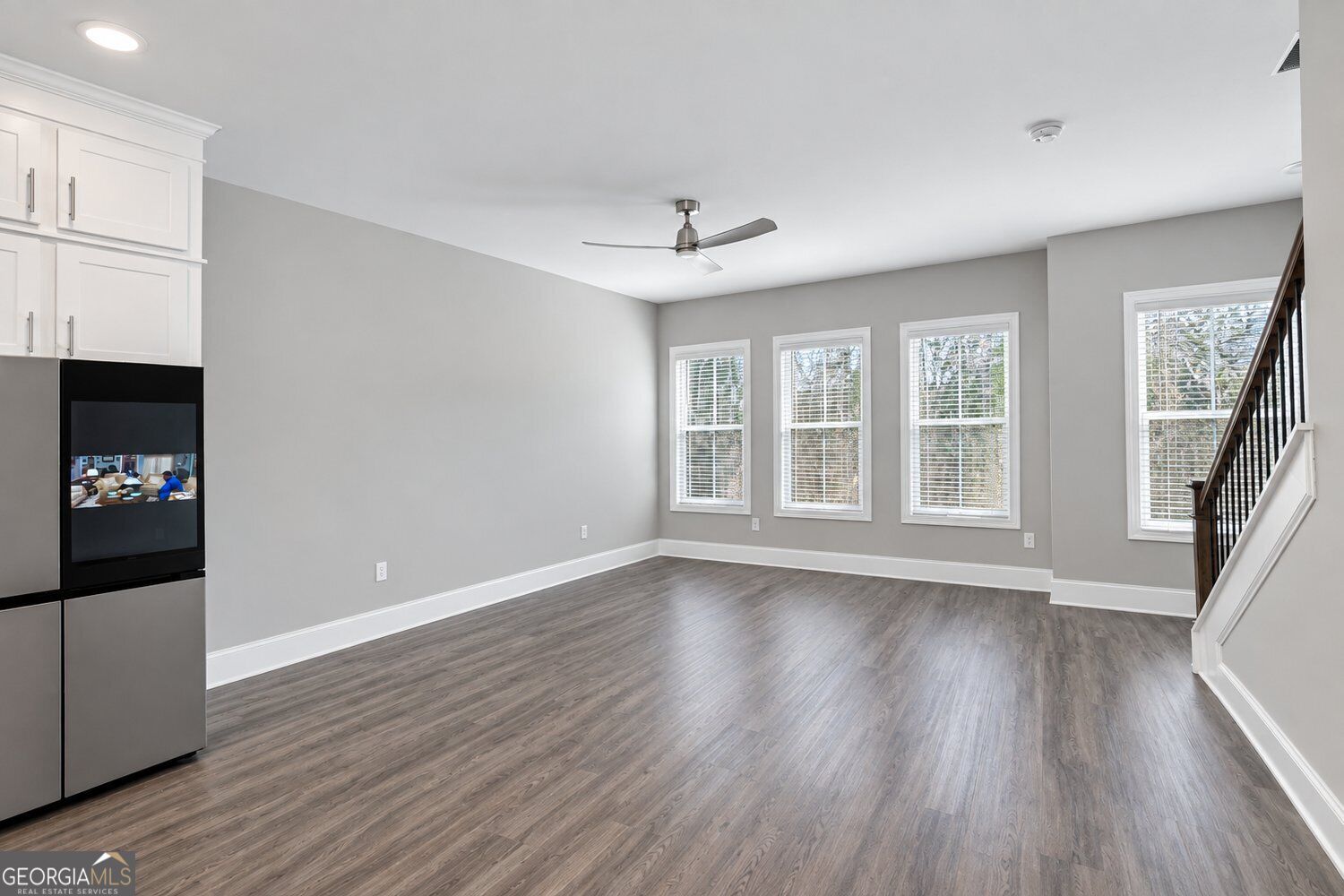 1375 Walking Way Property Photo 12