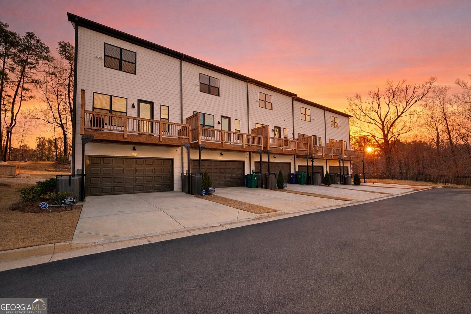 1375 Walking Way Property Photo 41