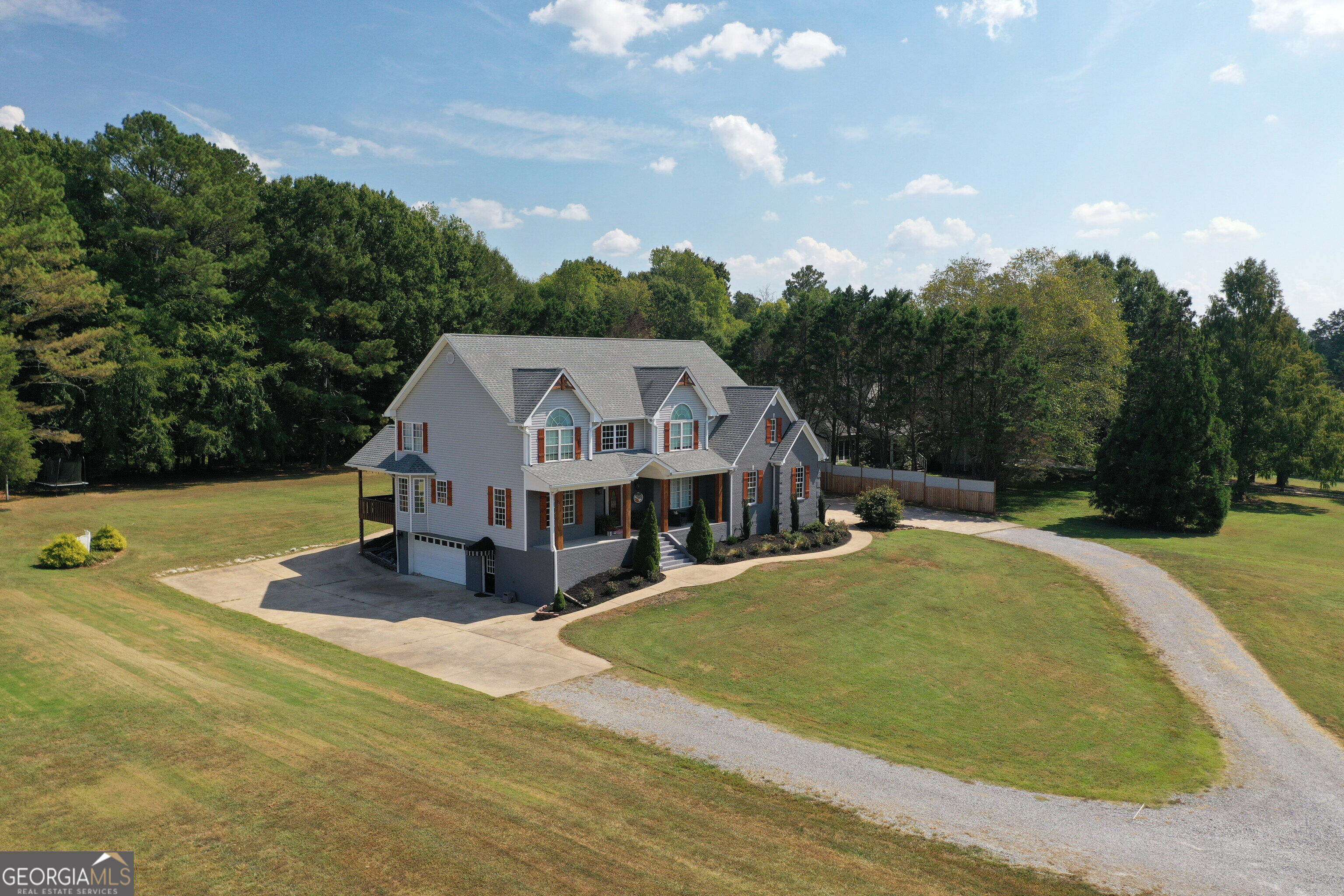 445 Roy Bird Road Property Photo 4