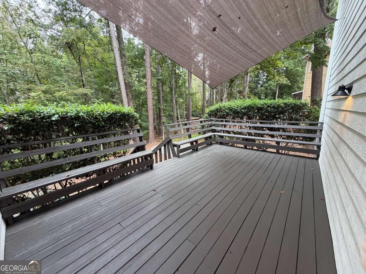 190 Timber Oak Cove Property Photo 27