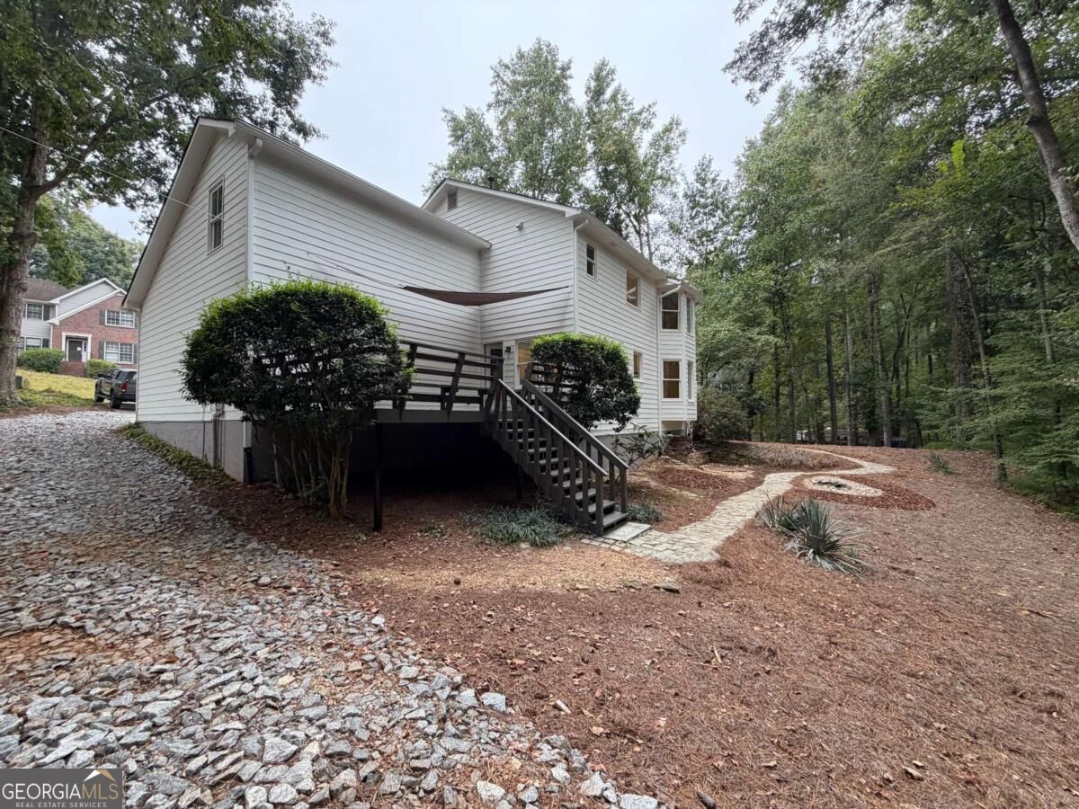 190 Timber Oak Cove Property Photo 29