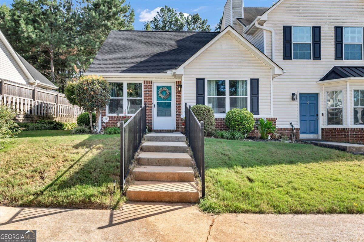 137 Gentle Breeze Court Property Photo 1