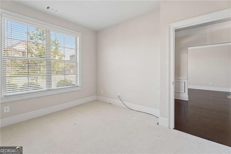 1810 Geranium Lane Property Photo 10