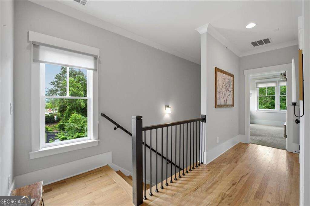 1033 Endeavour Court Property Photo 17