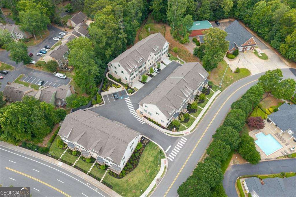 1033 Endeavour Court Property Photo 45