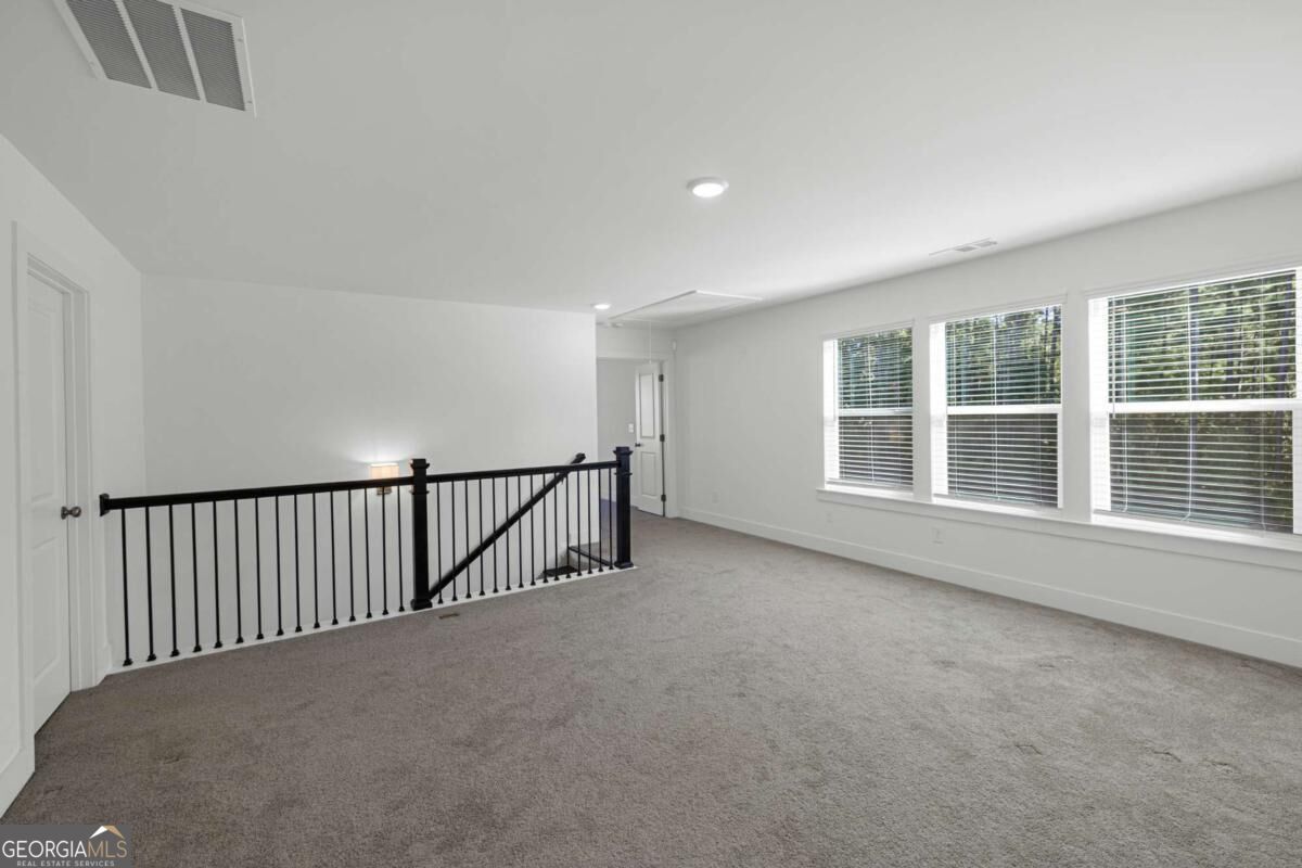7753 Lance Road Property Photo 10