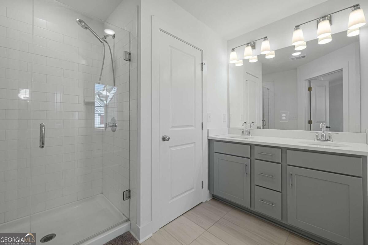 7753 Lance Road Property Photo 16