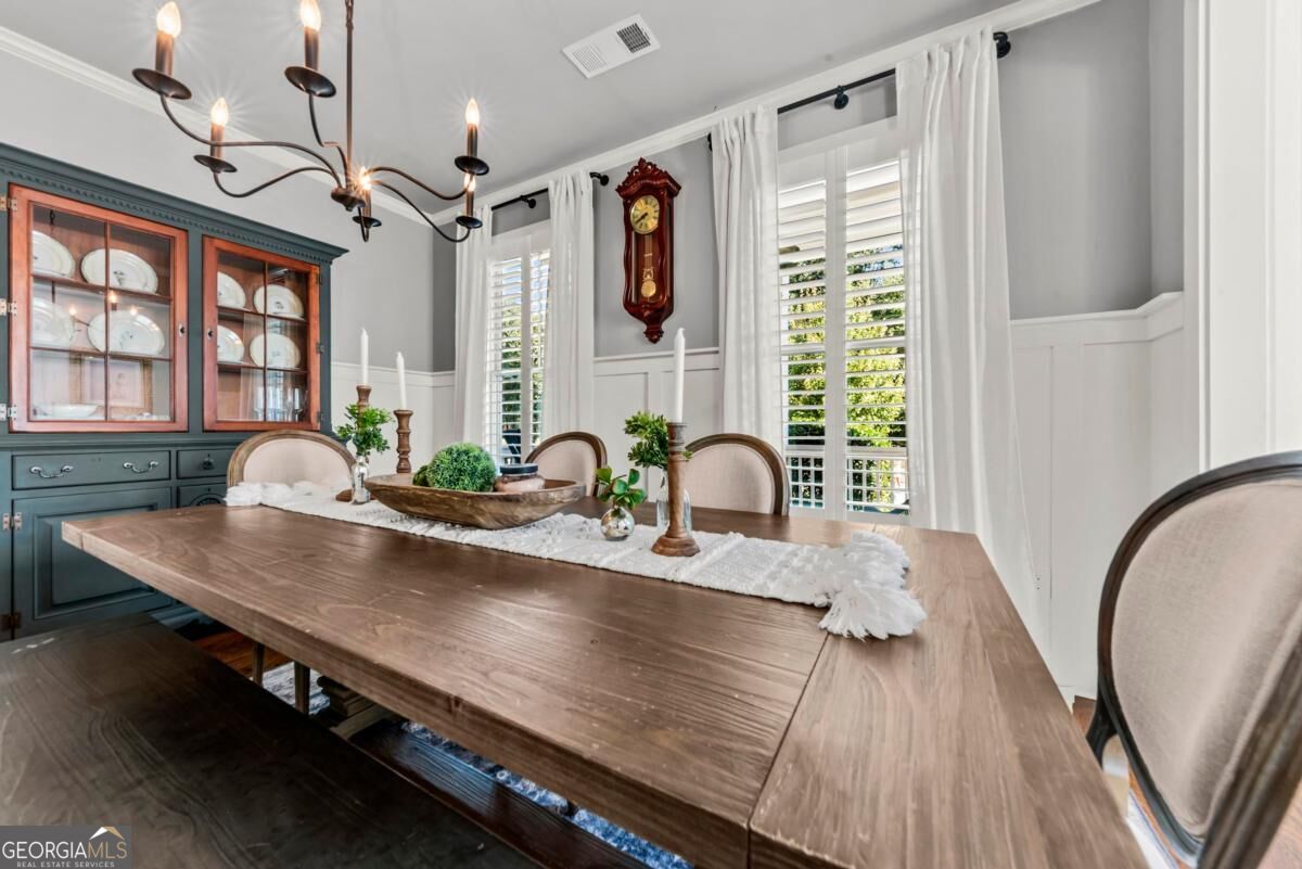 641 Foster Park Lane Property Photo 8