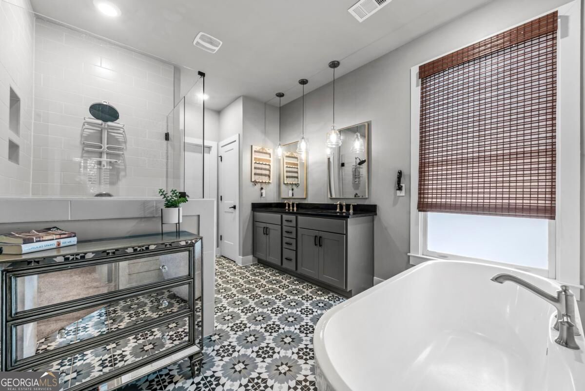 641 Foster Park Lane Property Photo 34