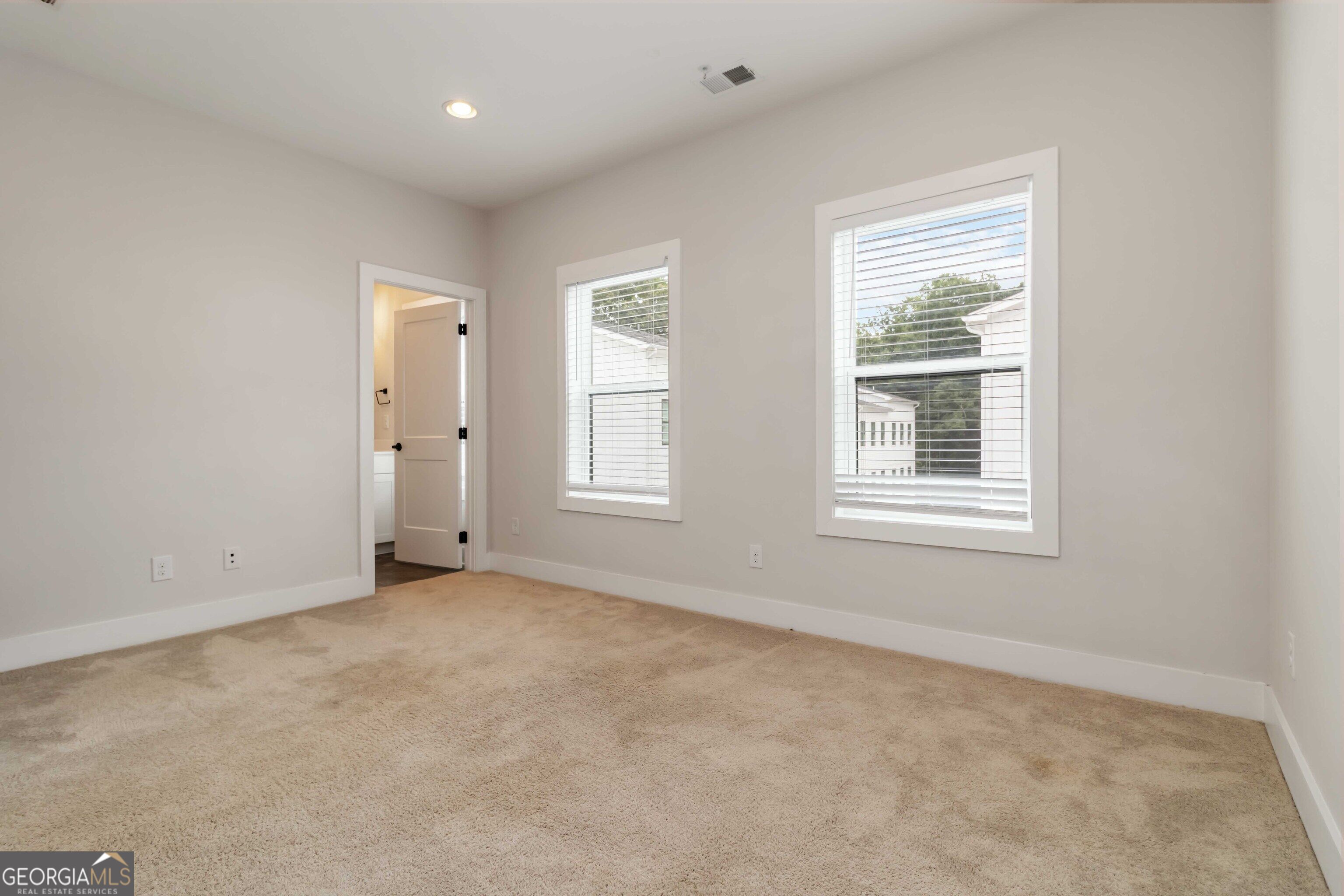 2461 Sycamore Road Nw Property Photo 12