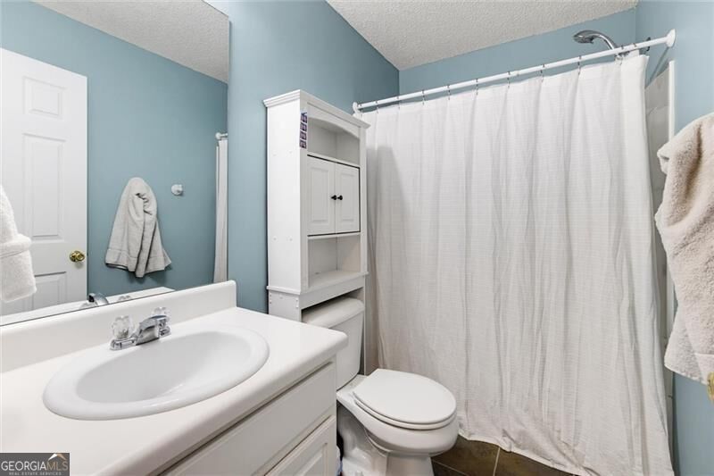 720 Breeze Lane Property Photo 19