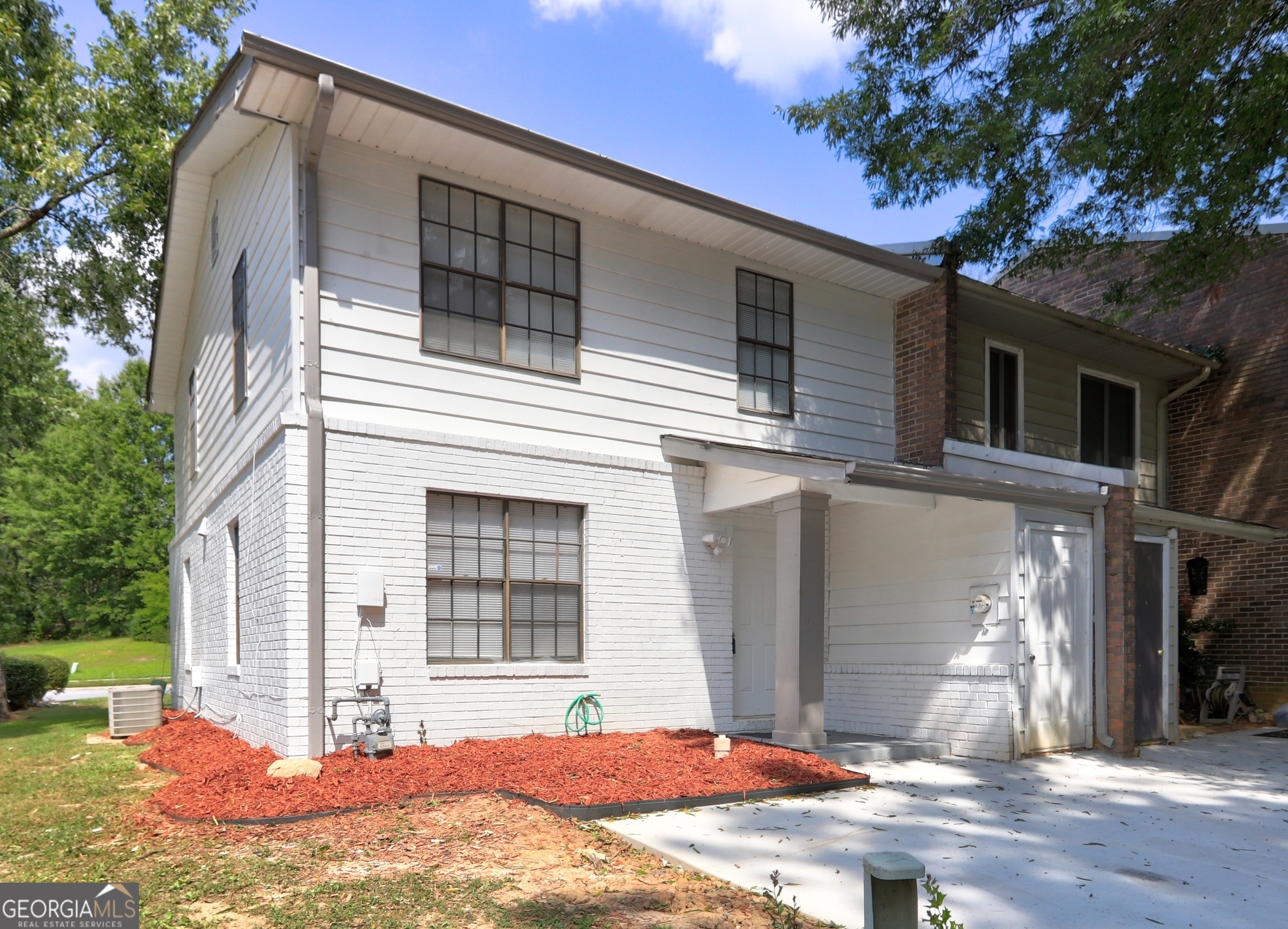 738 Dunaire Way Property Photo 1