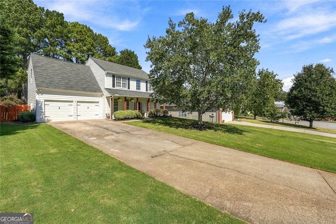 1274 Dalesford Drive Property Photo 3