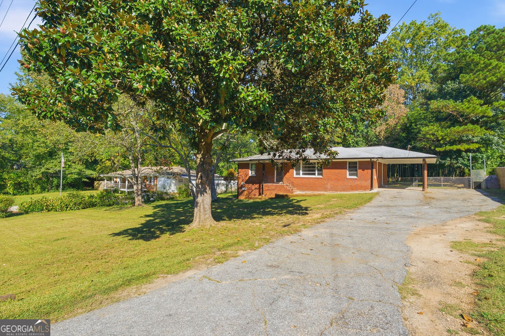 5503 Mollie Lane Sw Property Photo 3