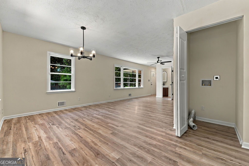 5503 Mollie Lane Sw Property Photo 9